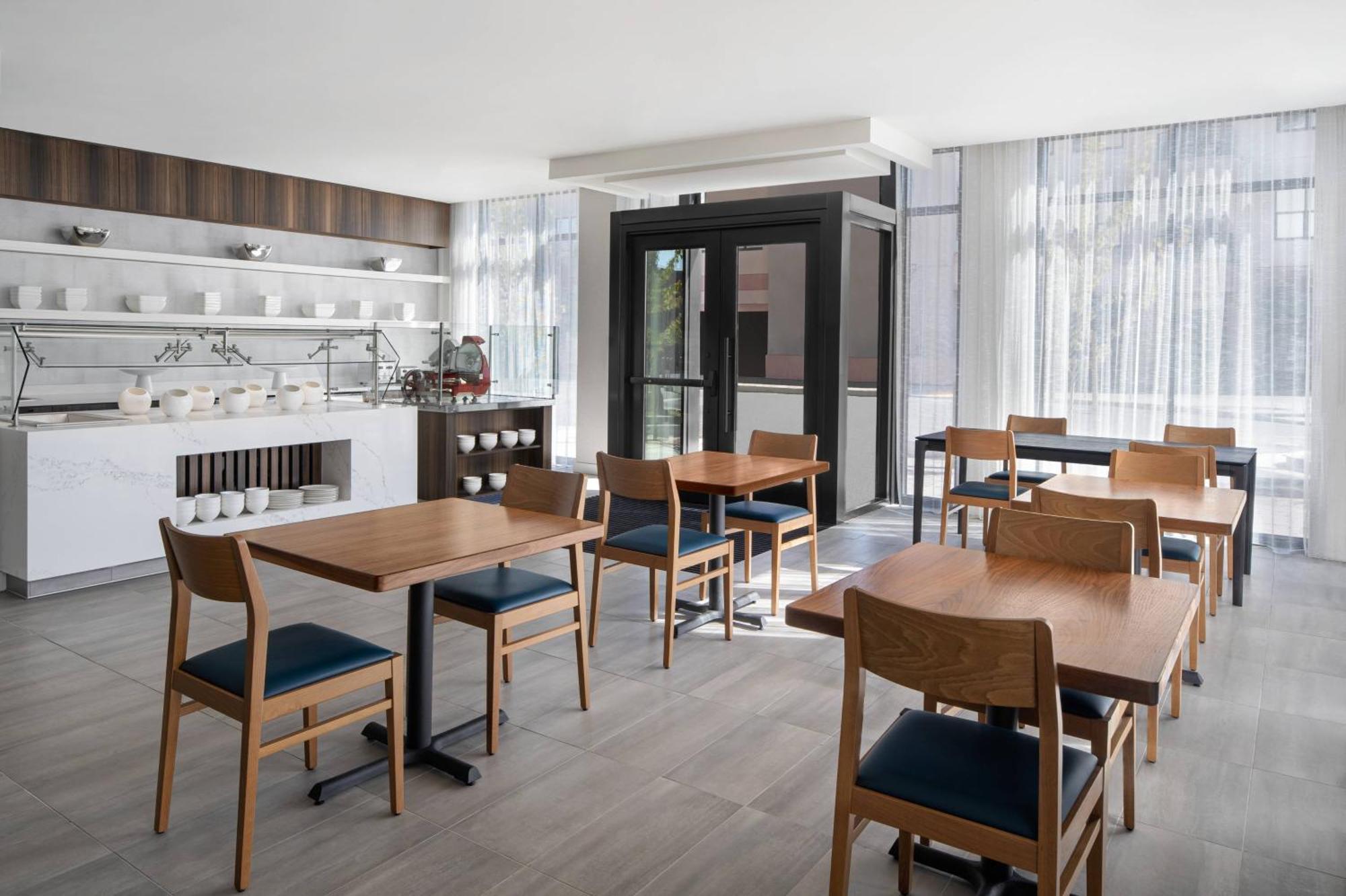 Ac Hotel By Marriott Santa Rosa Sonoma Wine Country Luaran gambar