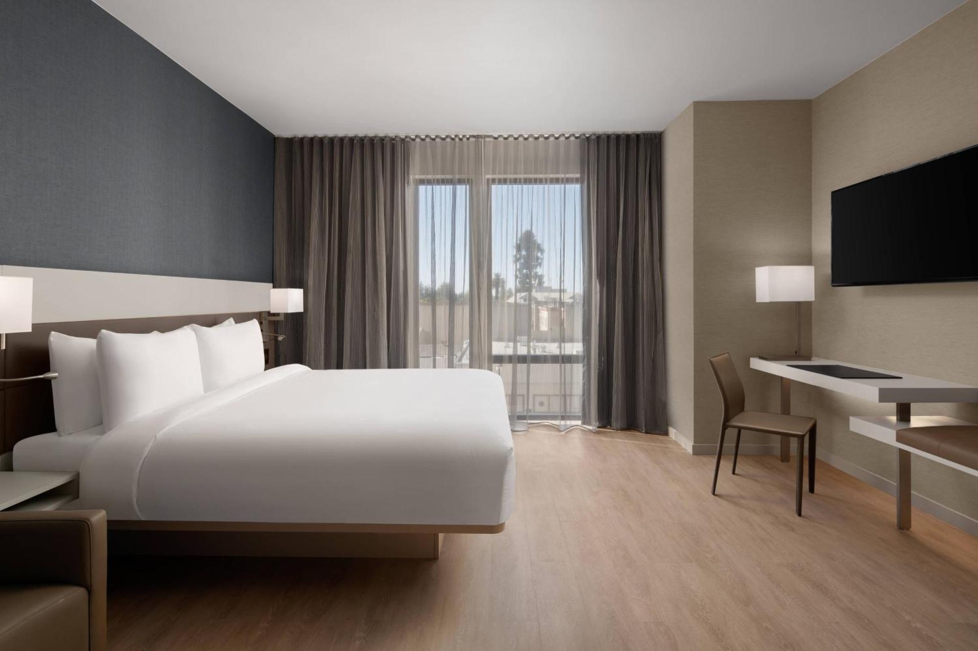 Ac Hotel By Marriott Santa Rosa Sonoma Wine Country Luaran gambar